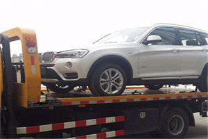 赫山拖车24小时服务电话